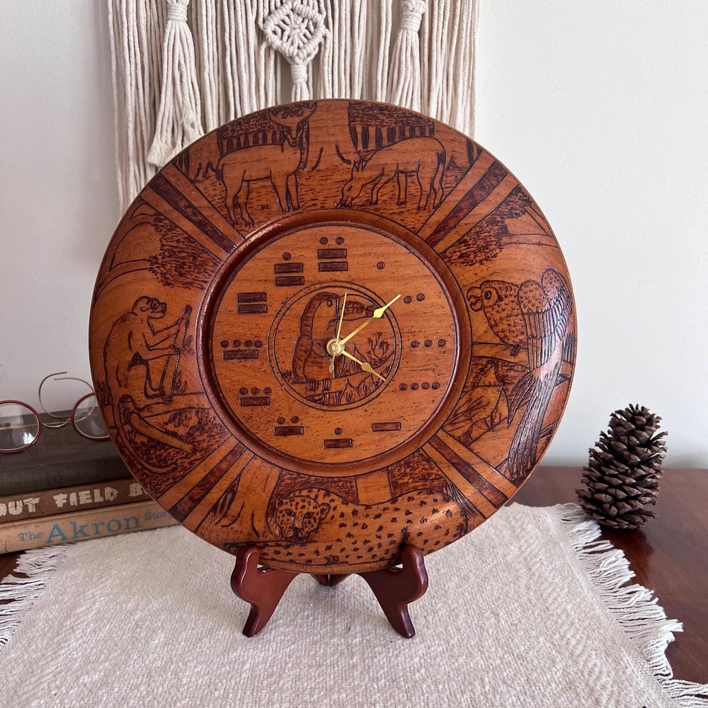 Handcrafted Wood Wall Clock Animals Battery Operated(4068)